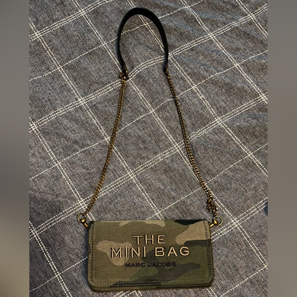 Brand new never worn Marc Jacobs the mini bag (camo) - Picture 5 of 5